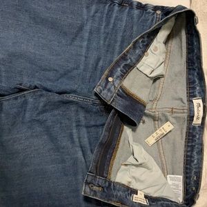NWT Madewell jeans, style: the high rise slim boyjean. Size 30